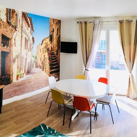 Residenza Elena Apartamento Rimini Exterior foto